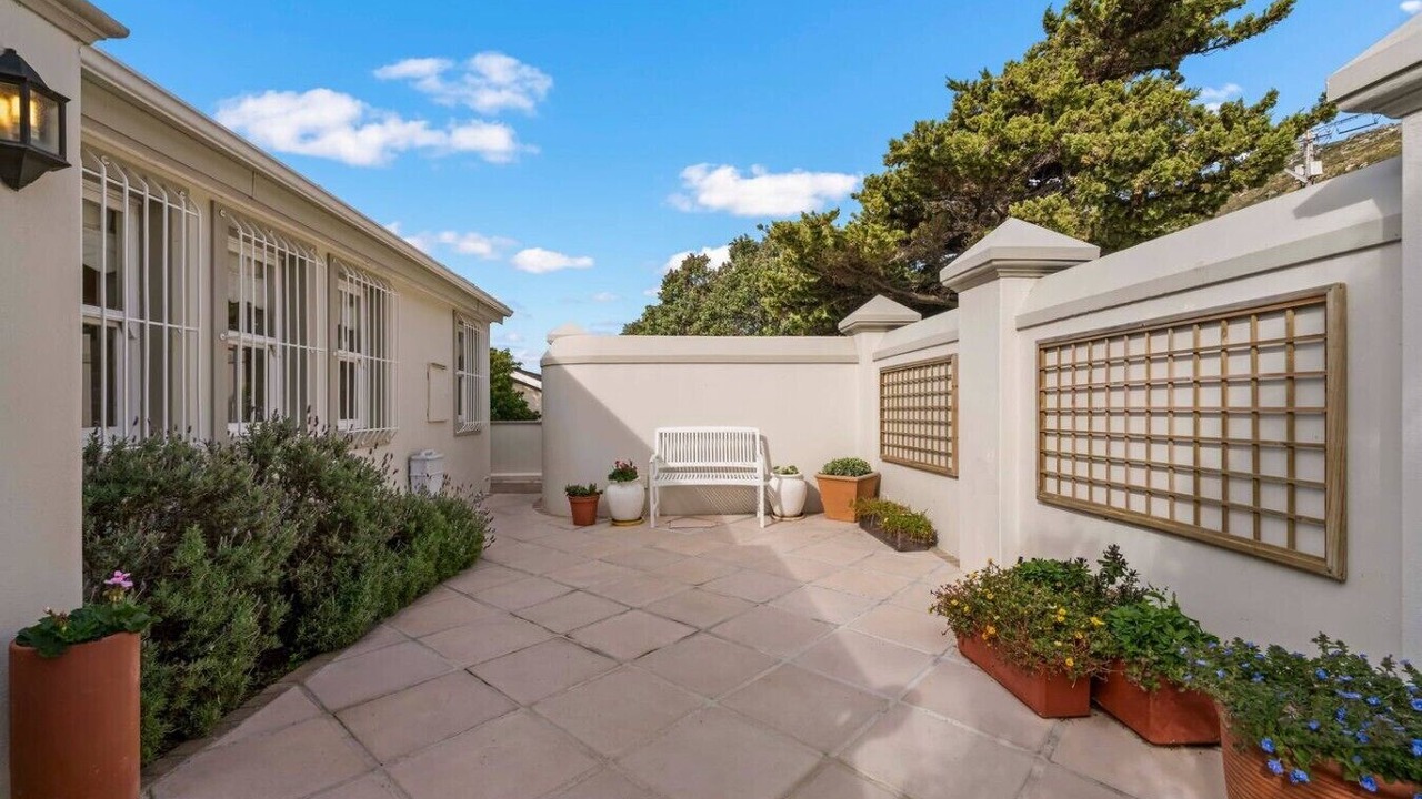 Photo of Patio Balcony in Fish Hoek