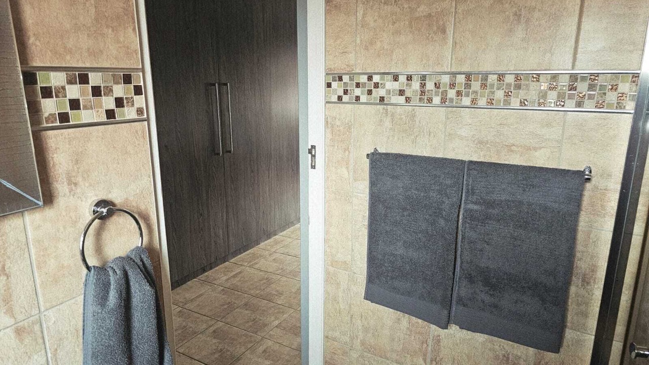 Photo of Bathroom in George