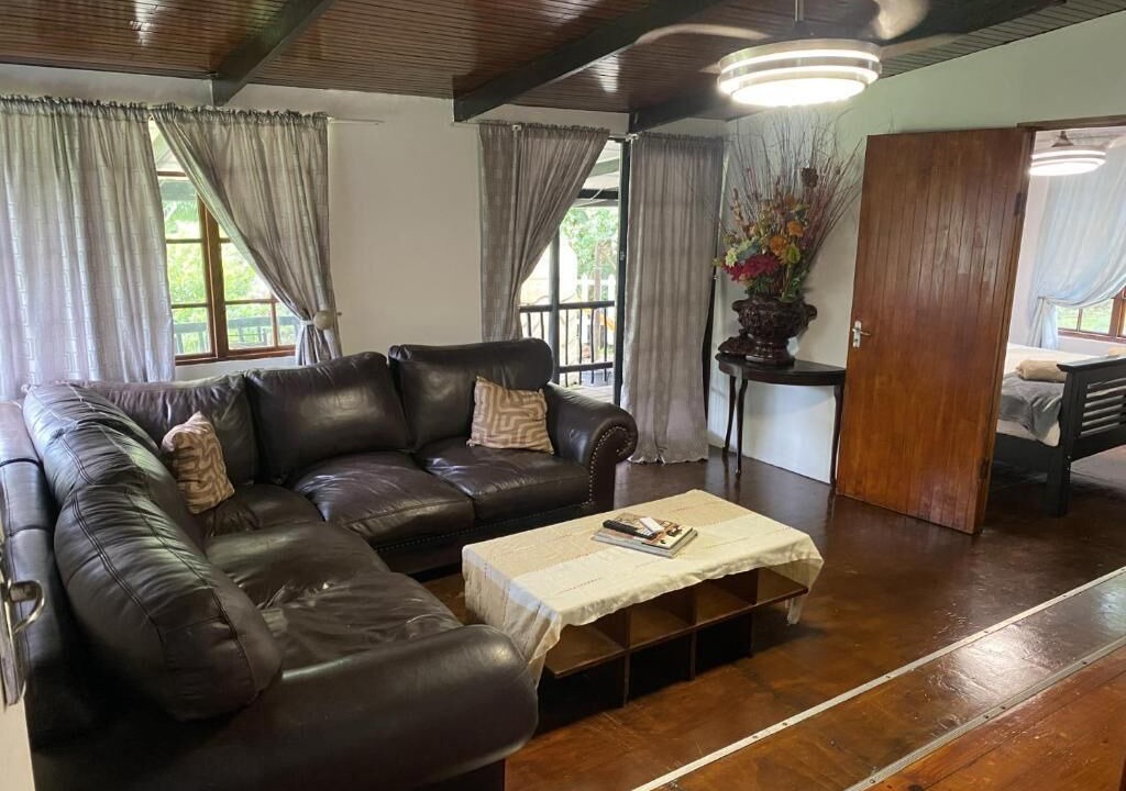 Photo of Livingroom in Palm Beach