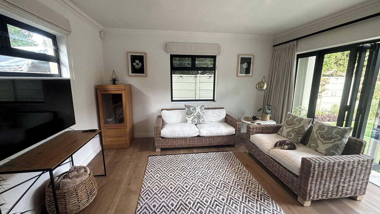 Photo of Livingroom in Pinelands