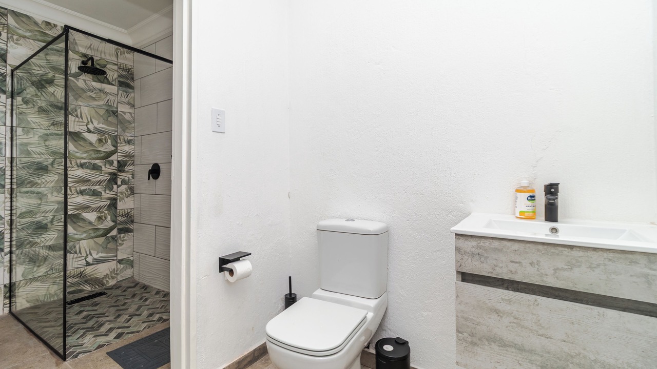 Photo of Bathroom in Greater Johannesburg Metropolitan Area