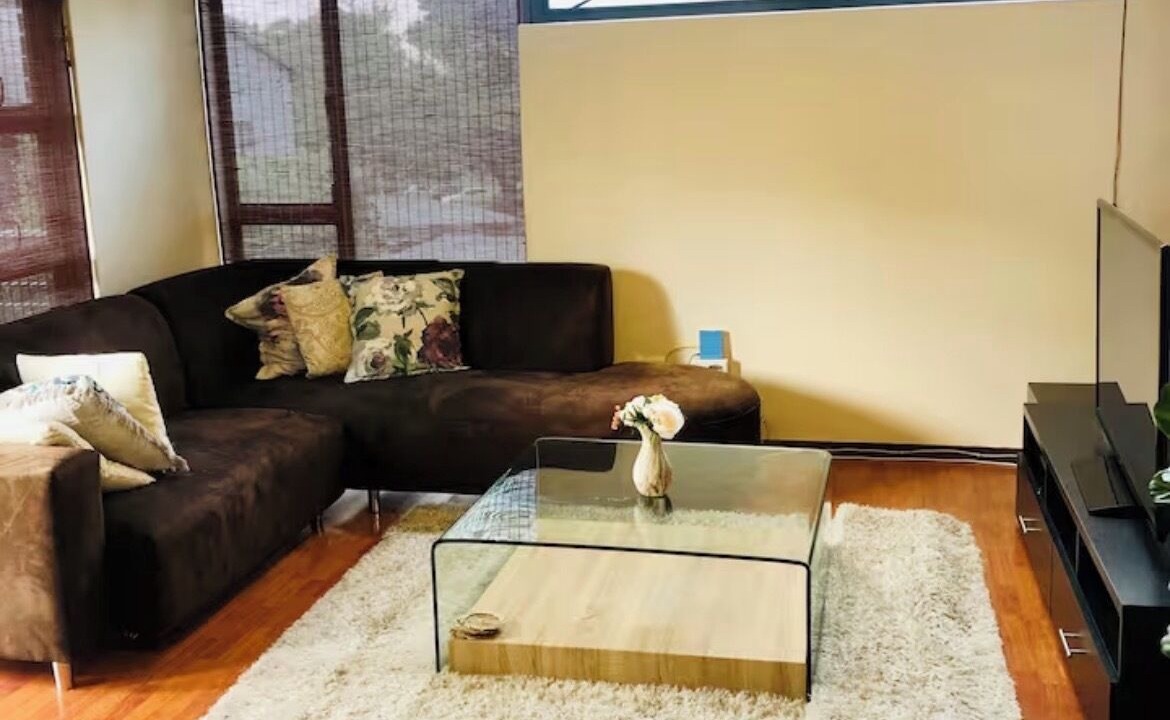 Photo of Livingroom in Greater Johannesburg Metropolitan Area
