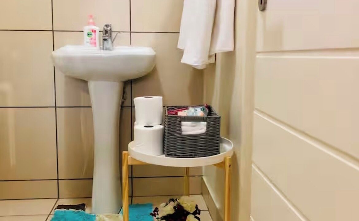 Photo of Bathroom in Greater Johannesburg Metropolitan Area
