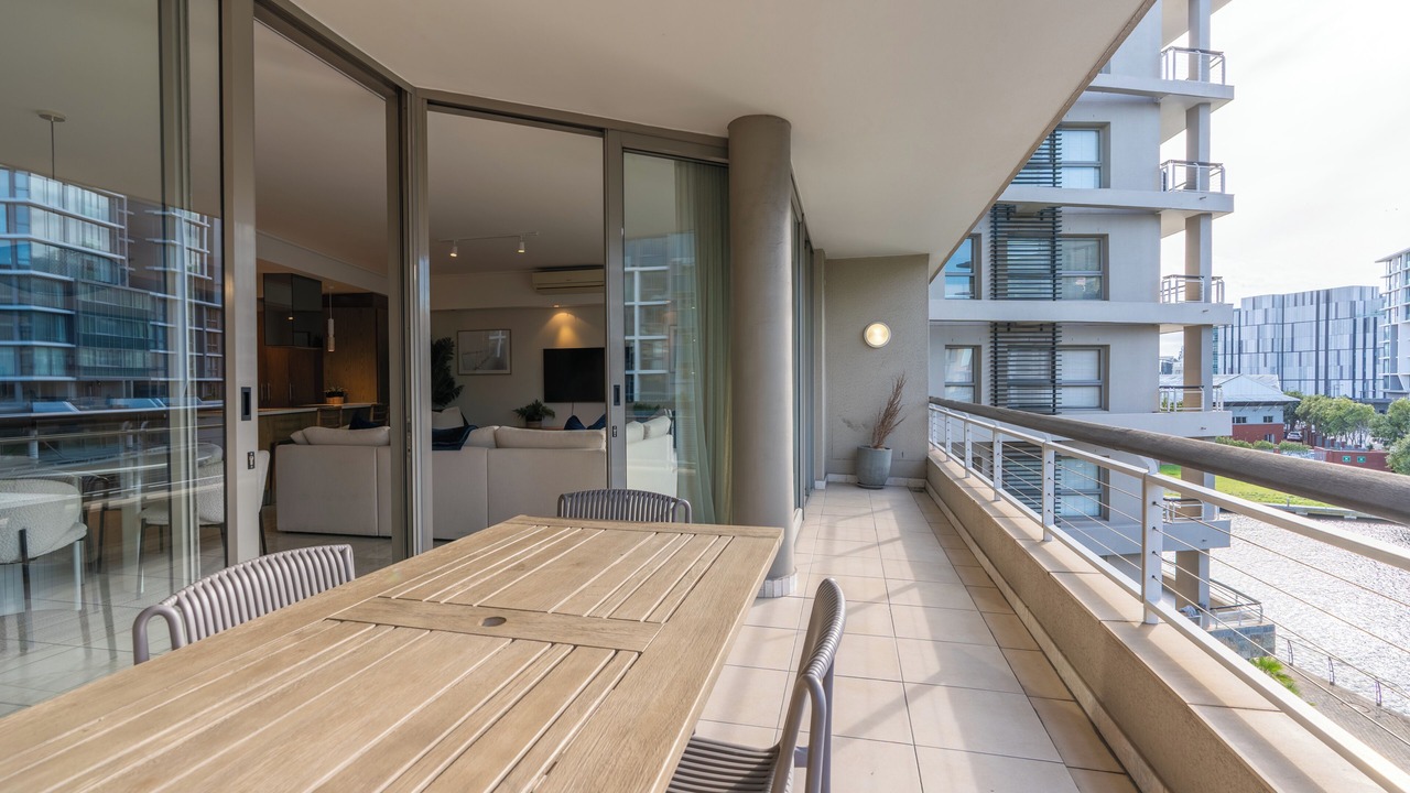 Photo of Patio Balcony in Victoria and Alfred Waterfront