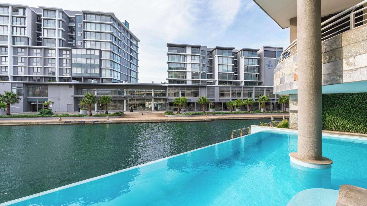 Photo of Outdoor in Victoria and Alfred Waterfront