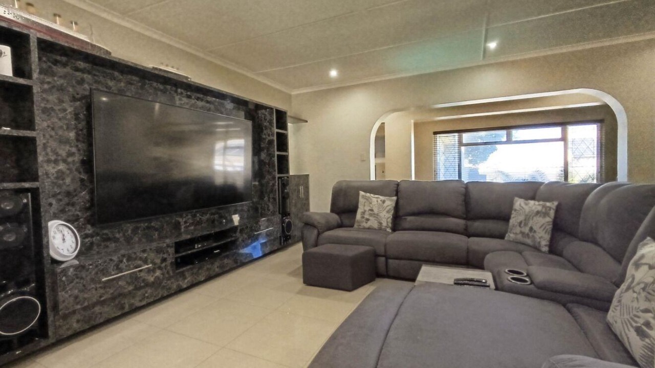 Photo of Livingroom in Umhlanga