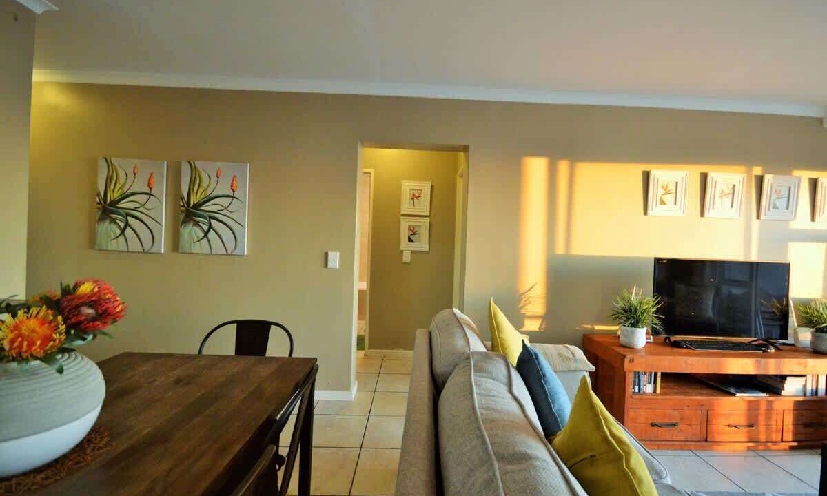 Photo of Livingroom in Big Bay