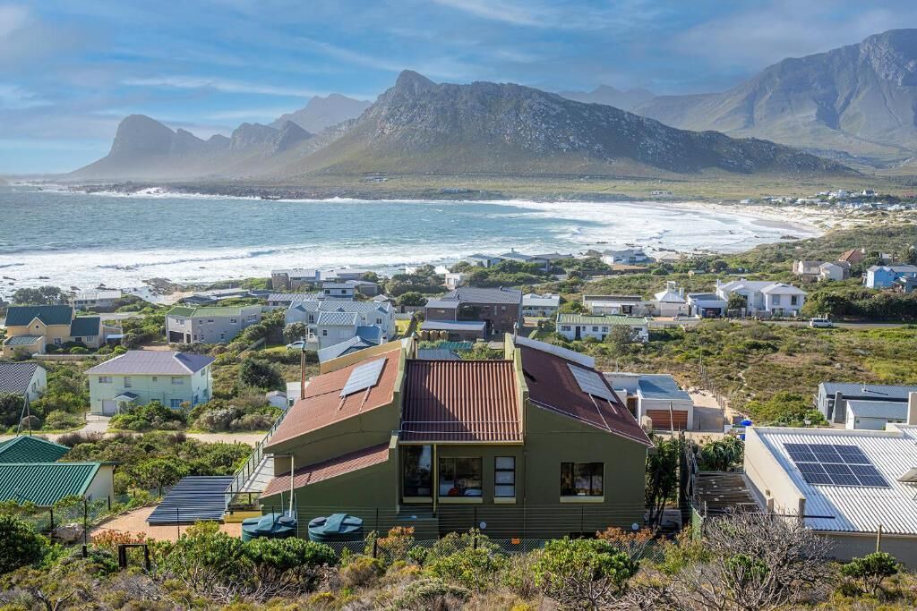 Photo of Outdoor in Pringle Bay