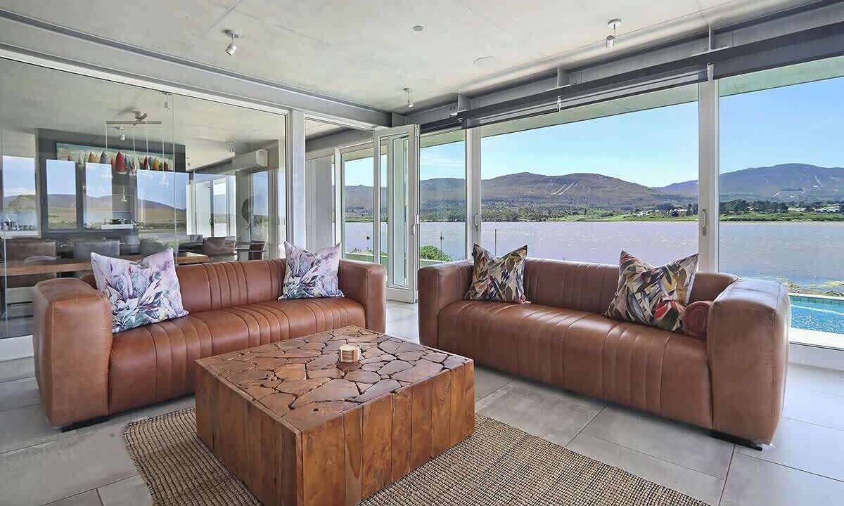 Photo of Livingroom in Fisherhaven