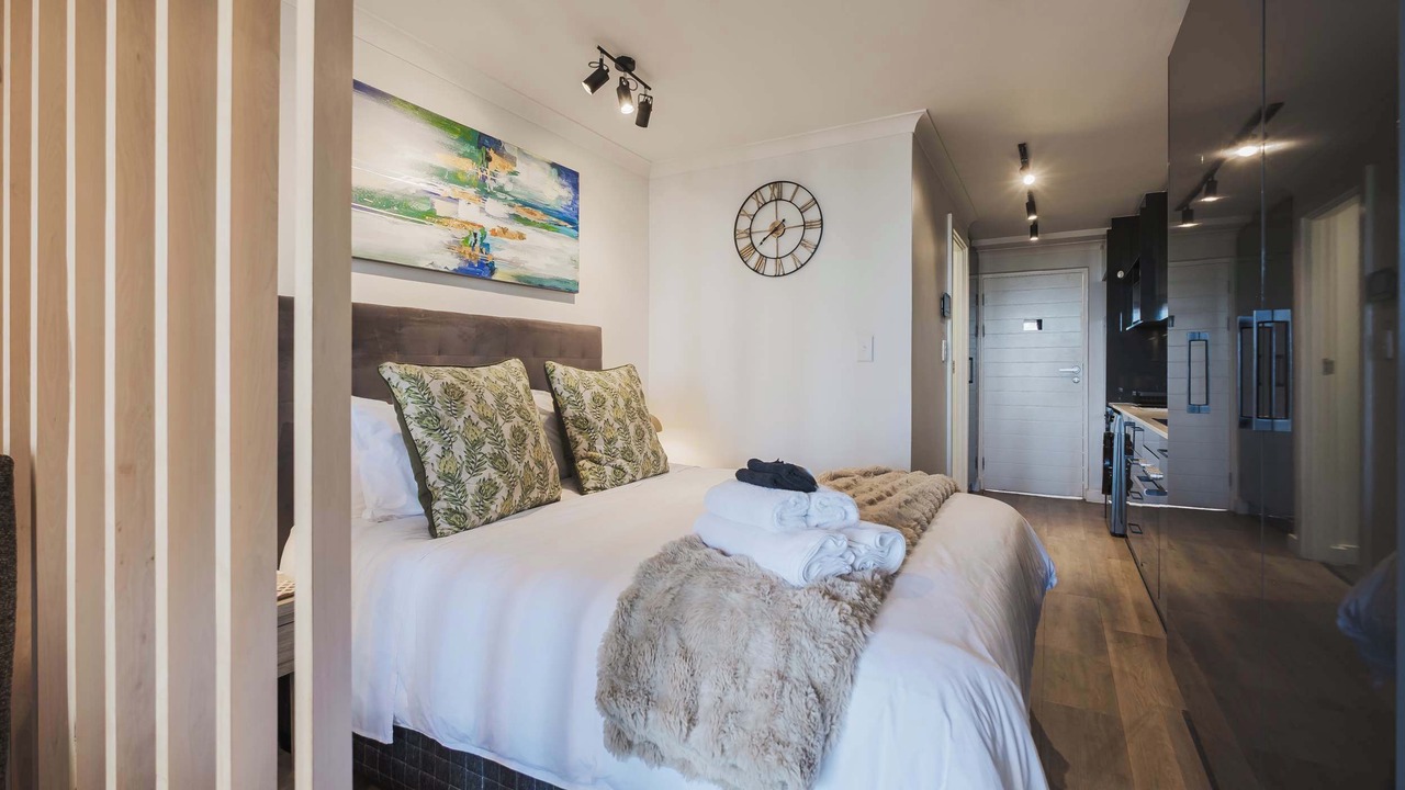 Photo of Bedroom in Claremont