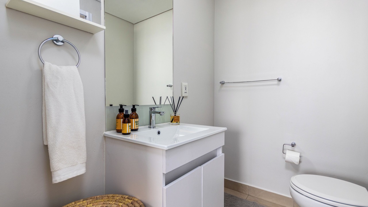 Photo of Bathroom in Bloubergstrand