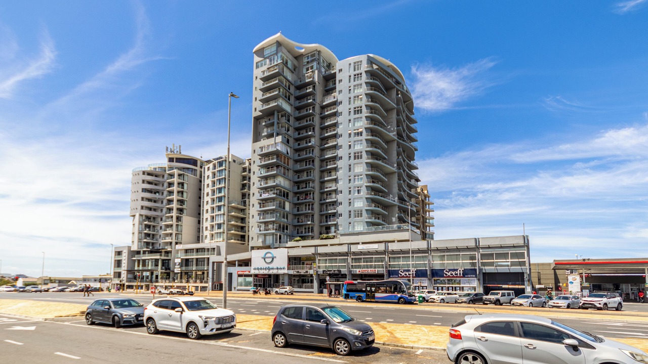 Photo of Outdoor in Bloubergstrand