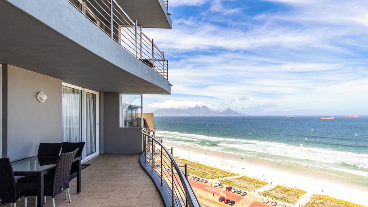 Photo of Outdoor in Bloubergstrand