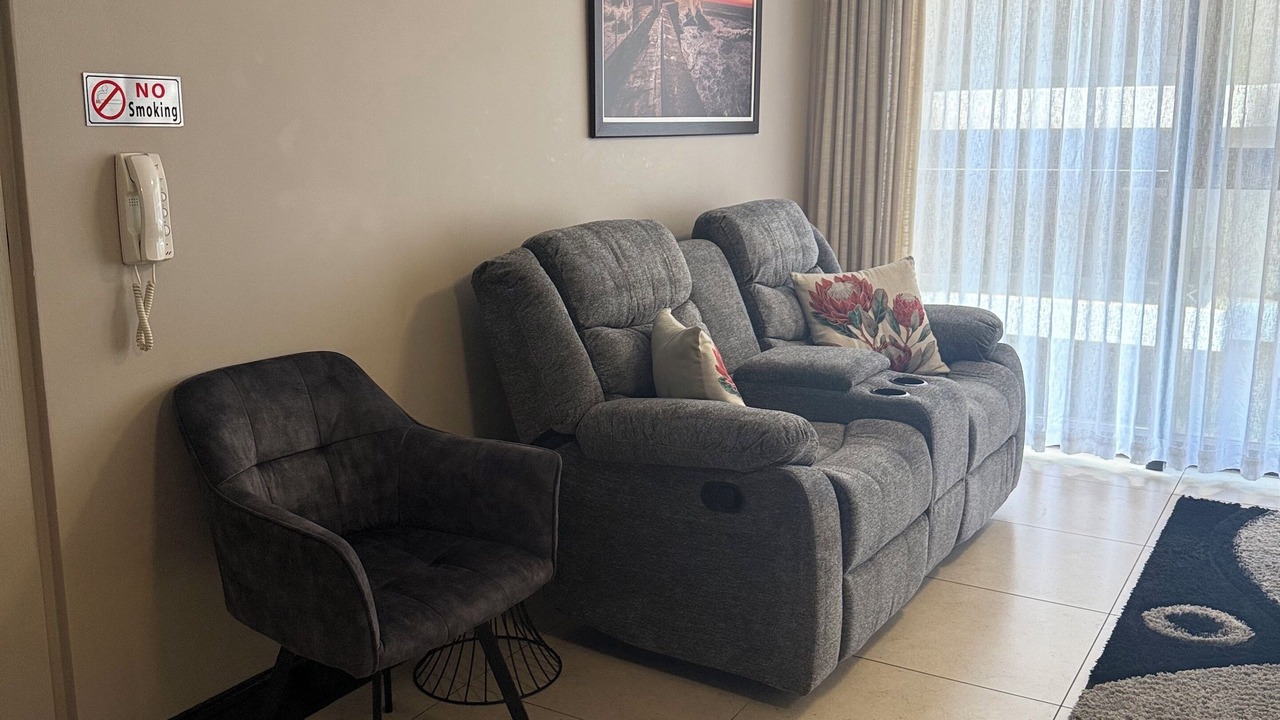 Photo of Livingroom in Umhlanga