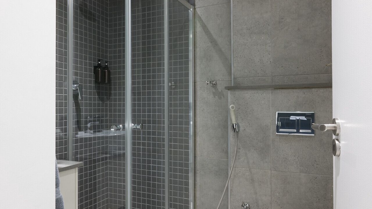 Photo of Bathroom in Windermere