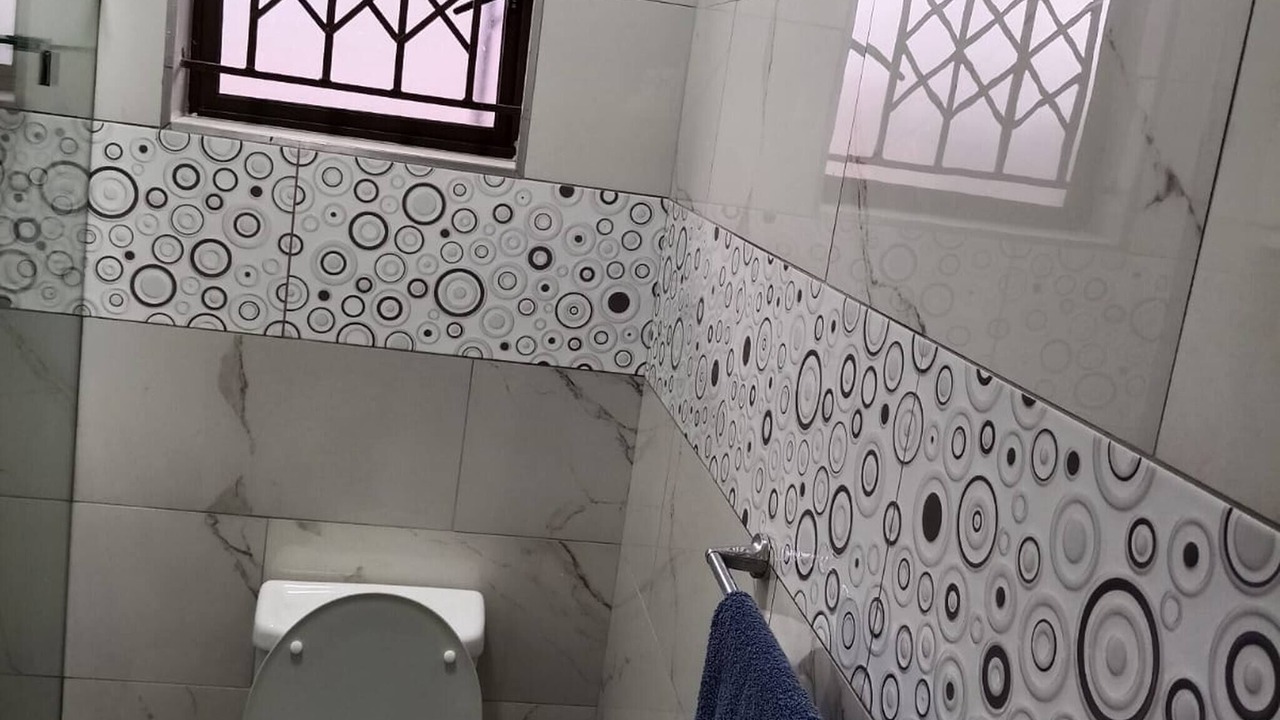 Photo of Bathroom in Berea