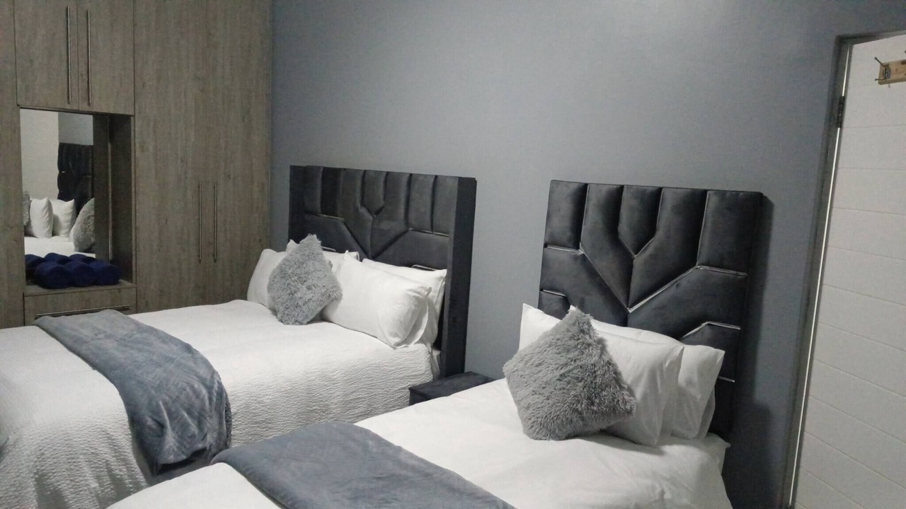 Photo of Bedroom in Berea