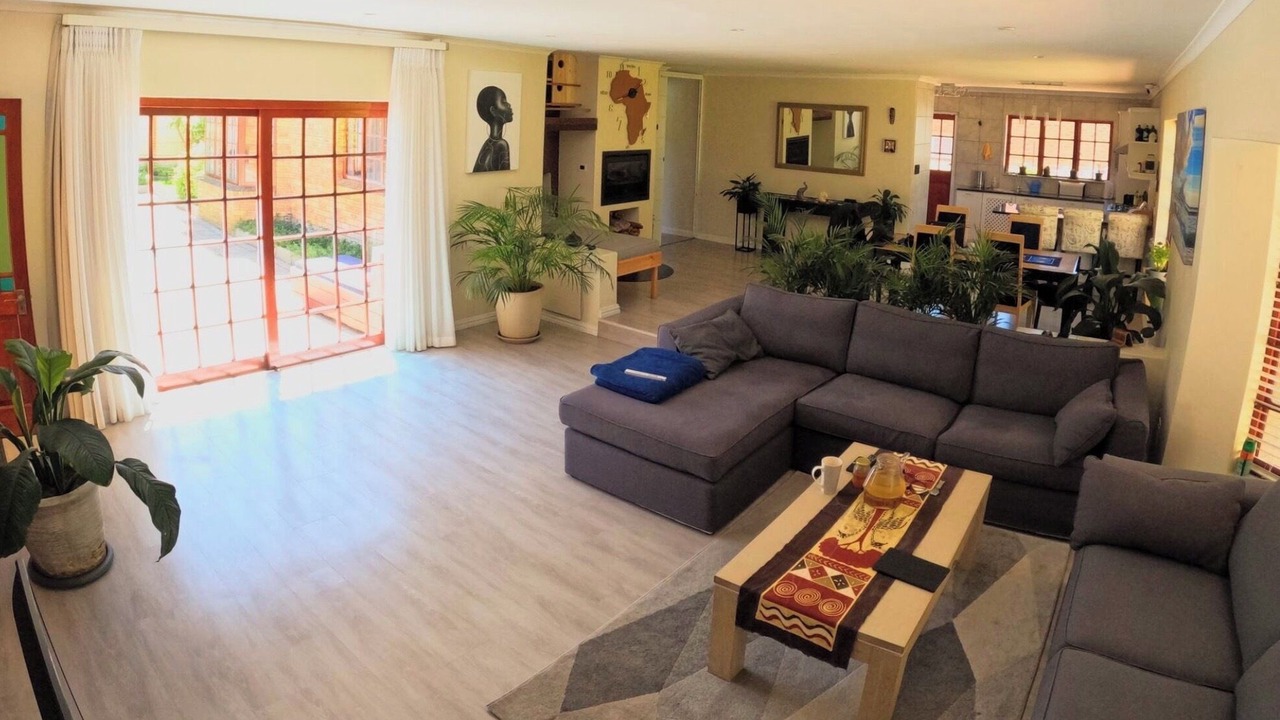 Photo of Livingroom in West Beach