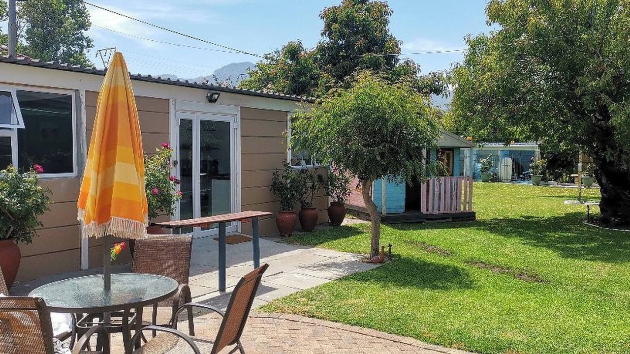 Photo of Outdoor in Plumstead