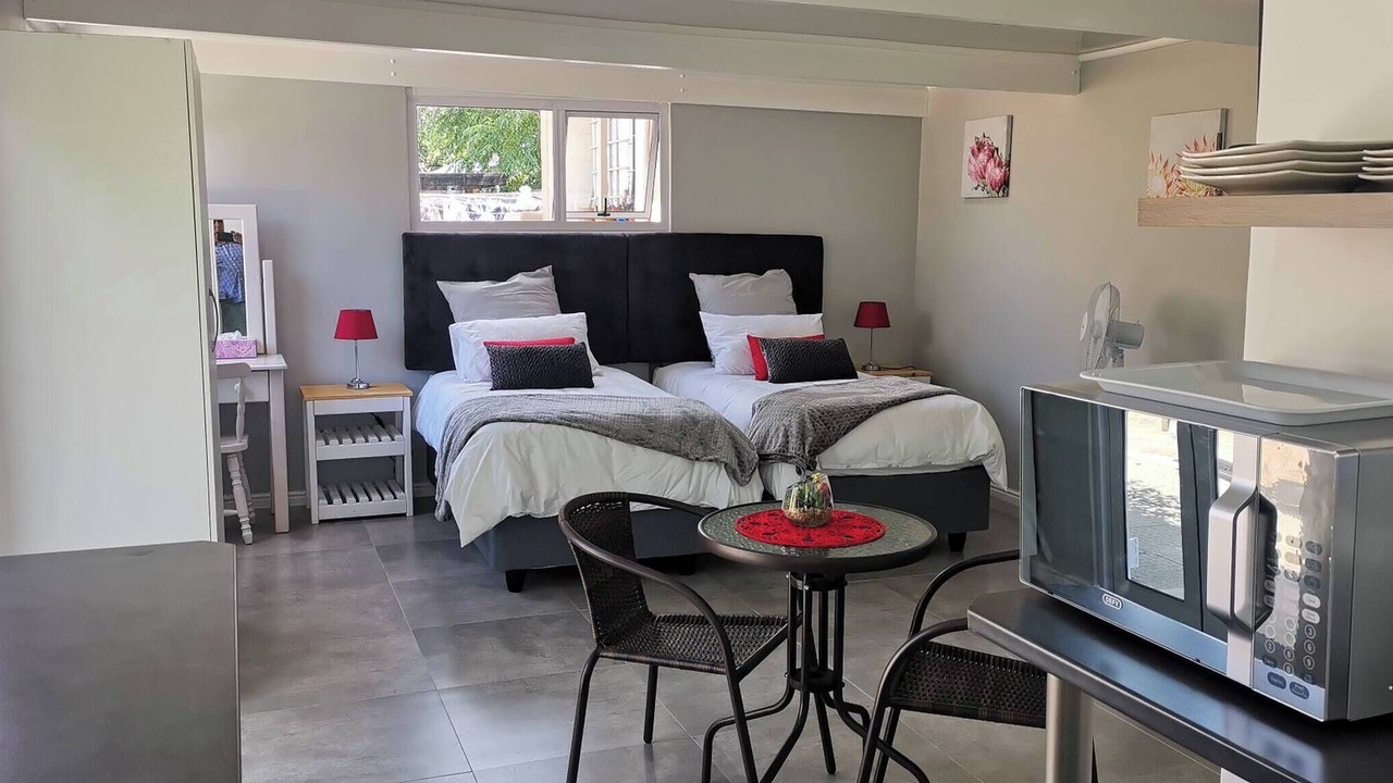 Photo of Bedroom in Plumstead