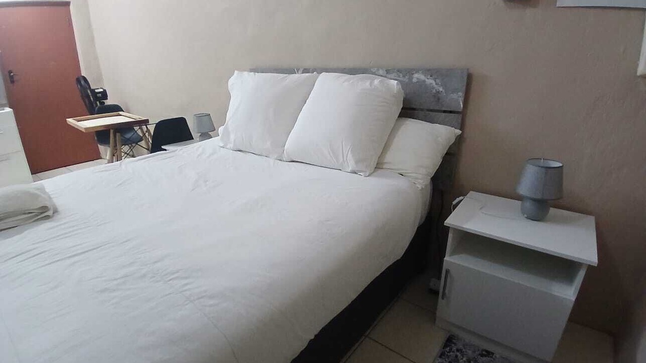 Photo of Bedroom in Beacon Bay