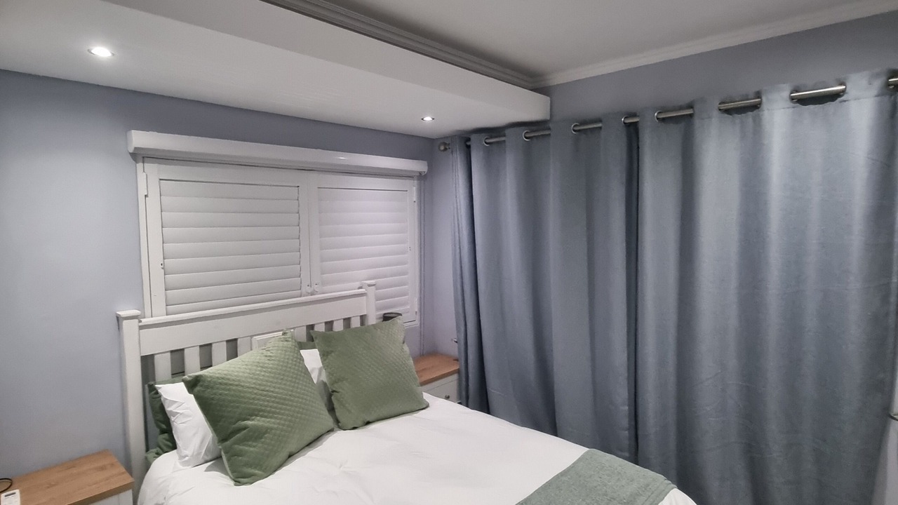 Photo of Bedroom in Port Owen