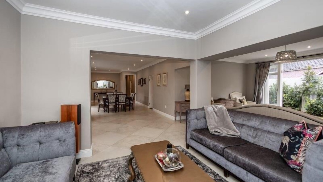 Photo of Livingroom in Greater Johannesburg Metropolitan Area