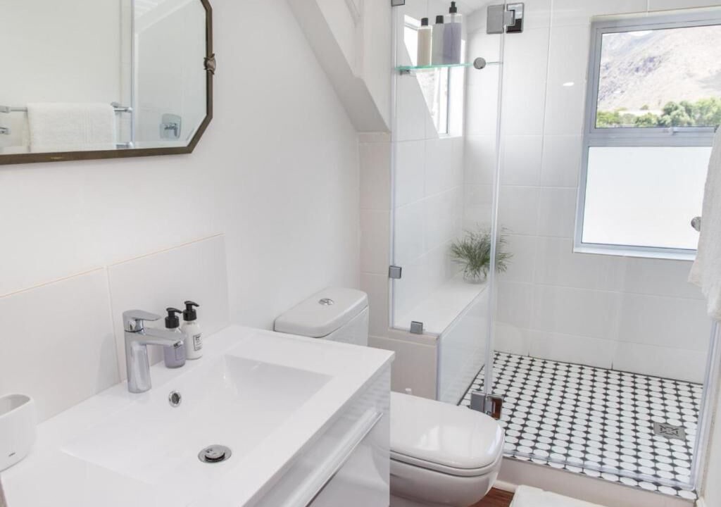 Photo of Bathroom in Montagu
