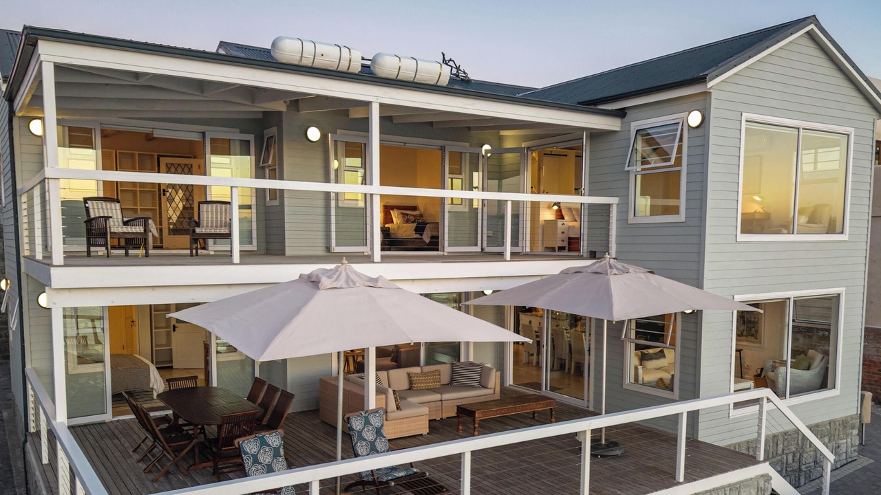 Photo of Outdoor in De Kelders