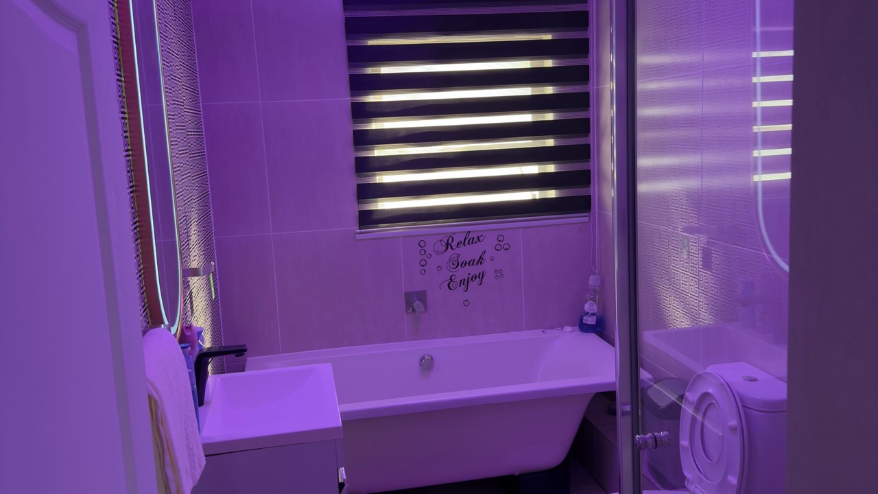 Photo of Bathroom in Greater Johannesburg Metropolitan Area