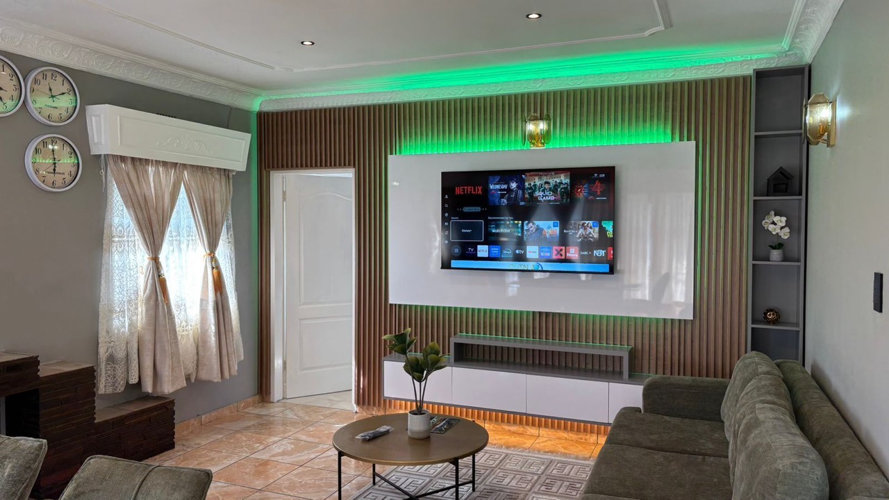 Photo of Livingroom in Greater Johannesburg Metropolitan Area