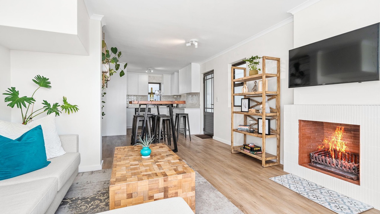 Photo of Livingroom in West Beach