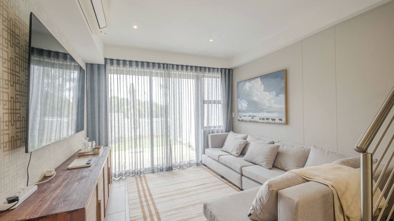 Photo of Livingroom in Pretoria
