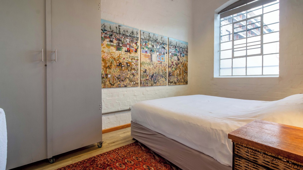 Photo of Bedroom in Cape Town City Centre