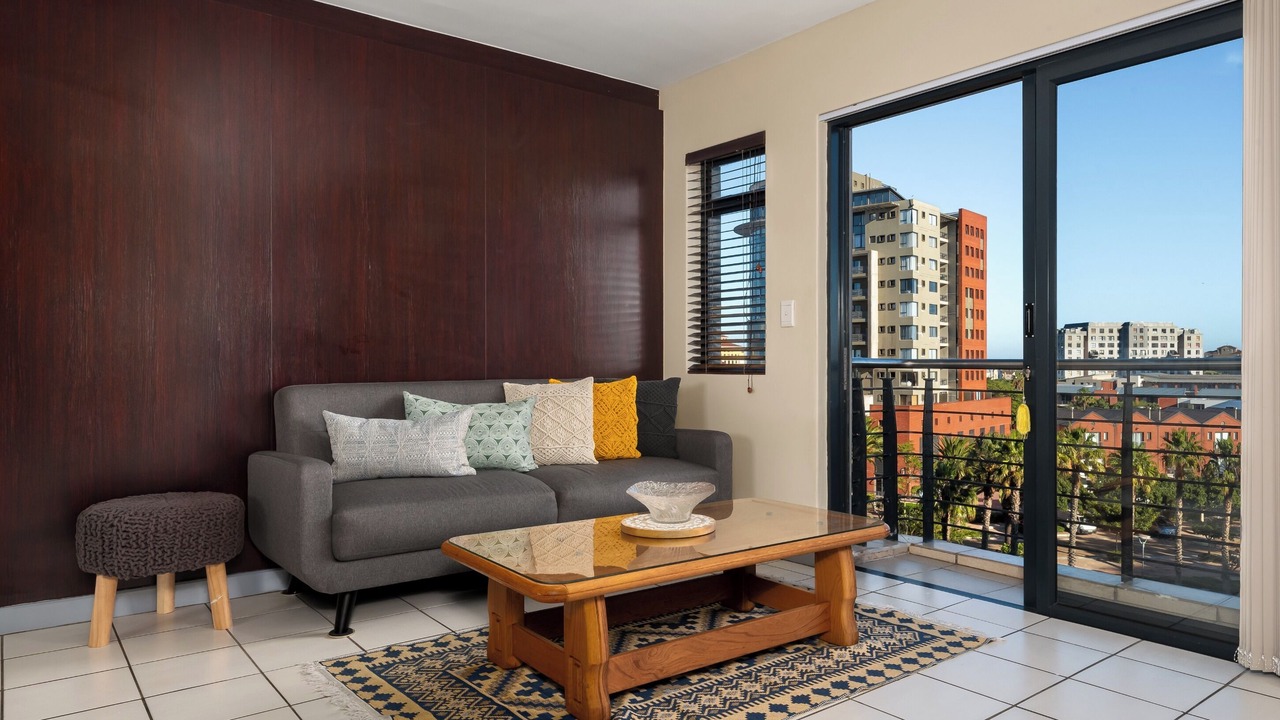 Photo of Livingroom in Century City