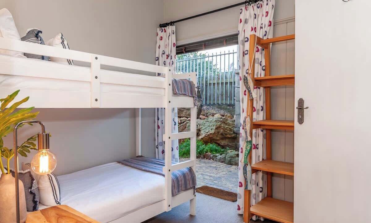 Photo of Bedroom in Camps Bay