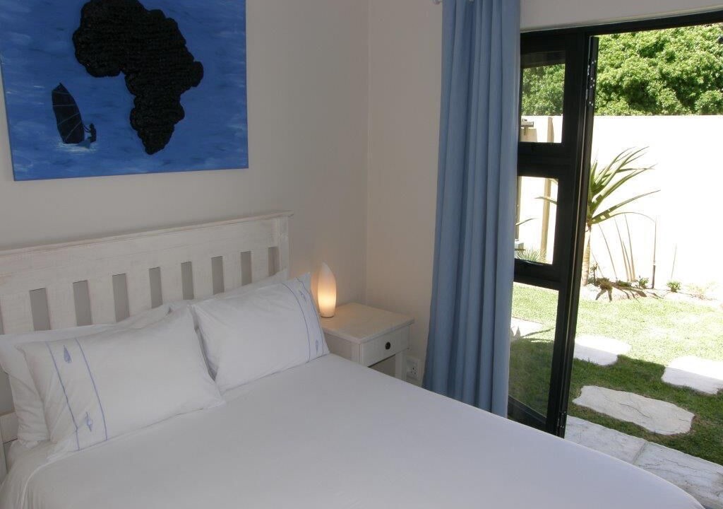 Photo of Bedroom in Bloubergstrand