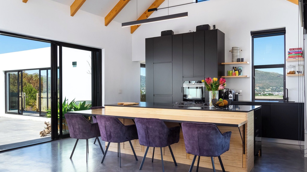 Photo of Kitchen in Noordhoek
