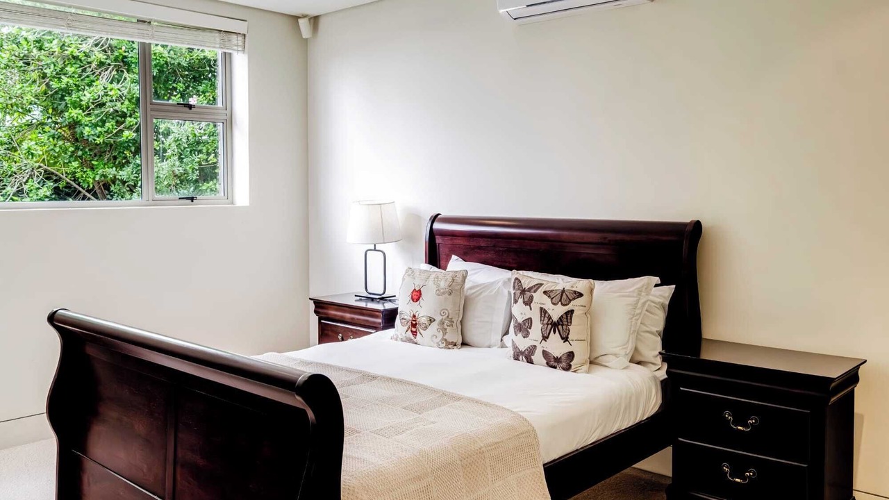 Photo of Bedroom in Camps Bay