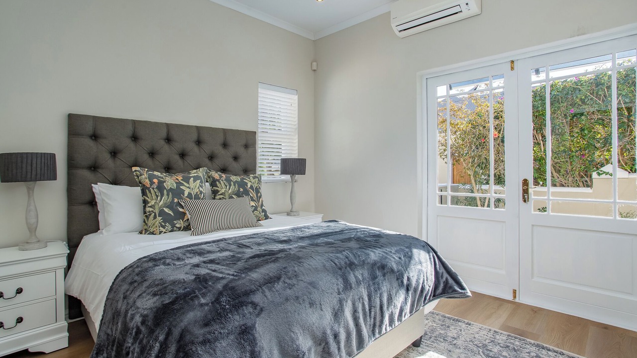 Photo of Bedroom in Franschhoek