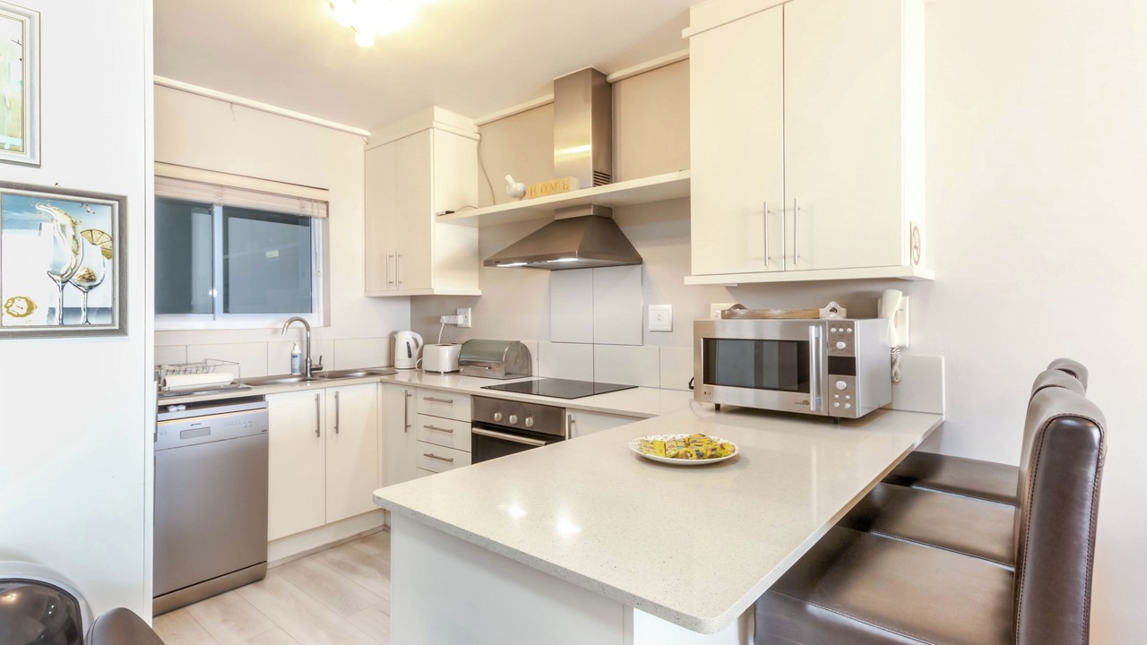 Photo of Kitchen in Lagoon Beach