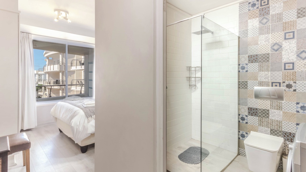 Photo of Bathroom in Lagoon Beach
