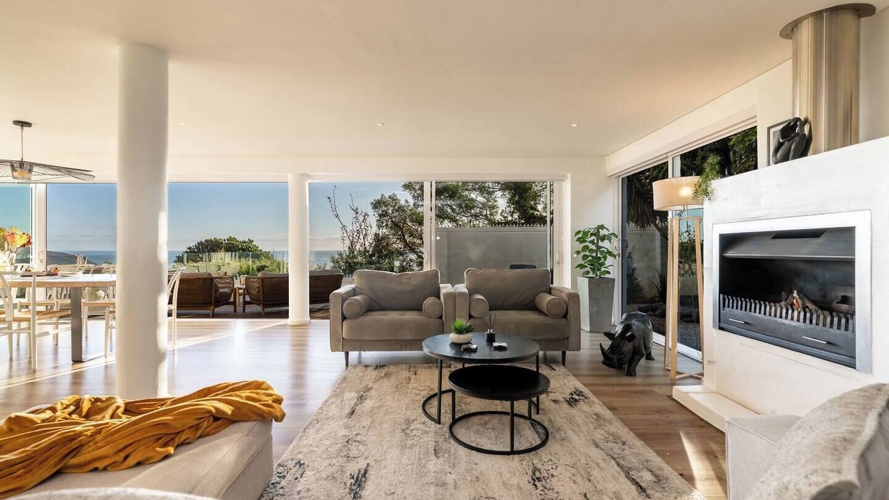 Photo of Livingroom in Camps Bay