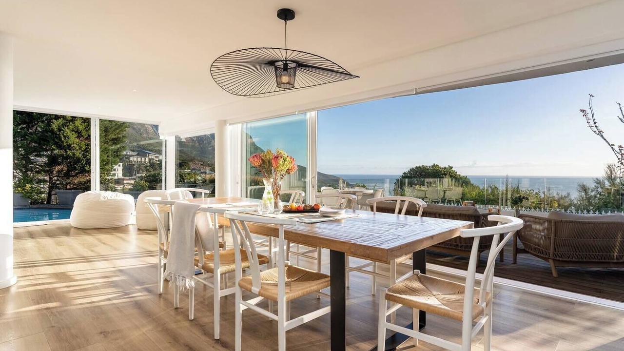 Photo of Livingroom in Camps Bay