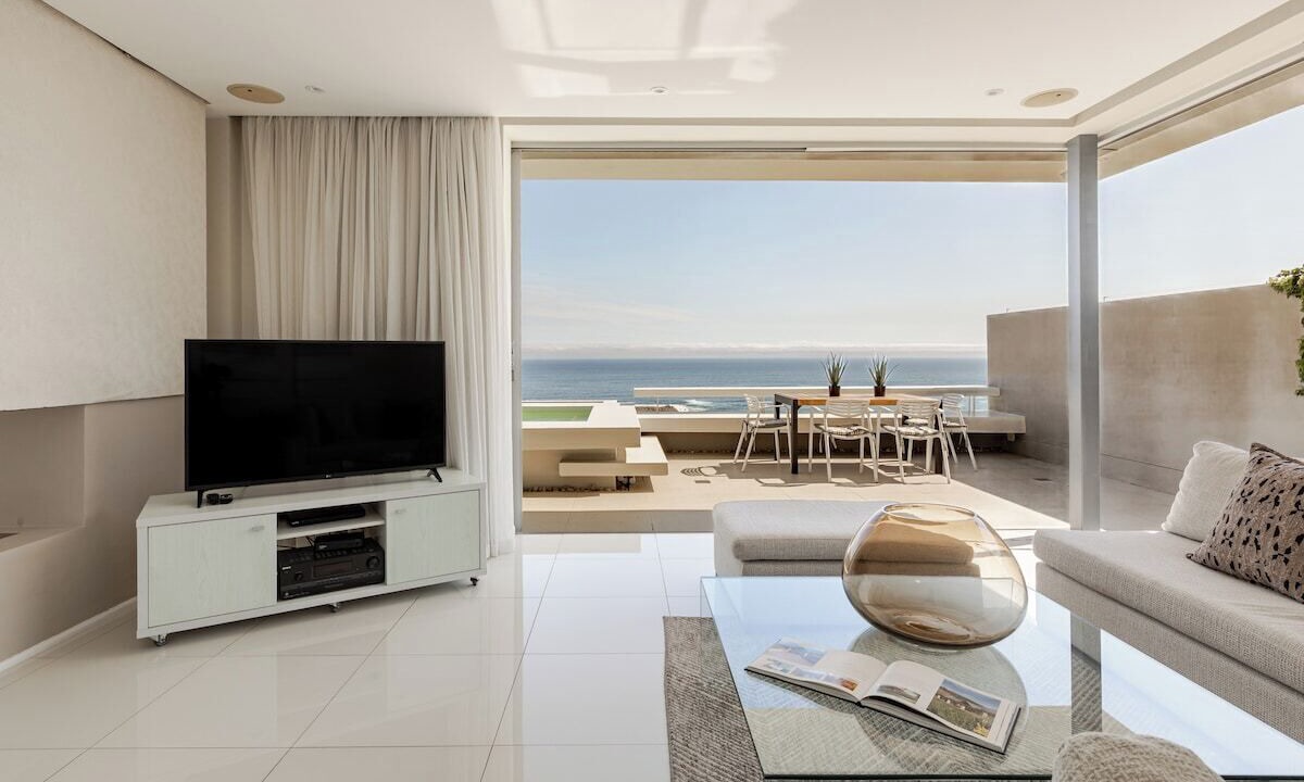 Photo of Livingroom in Camps Bay