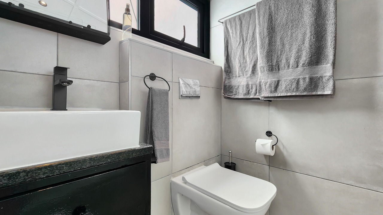 Photo of Bathroom in Cape Town City Centre