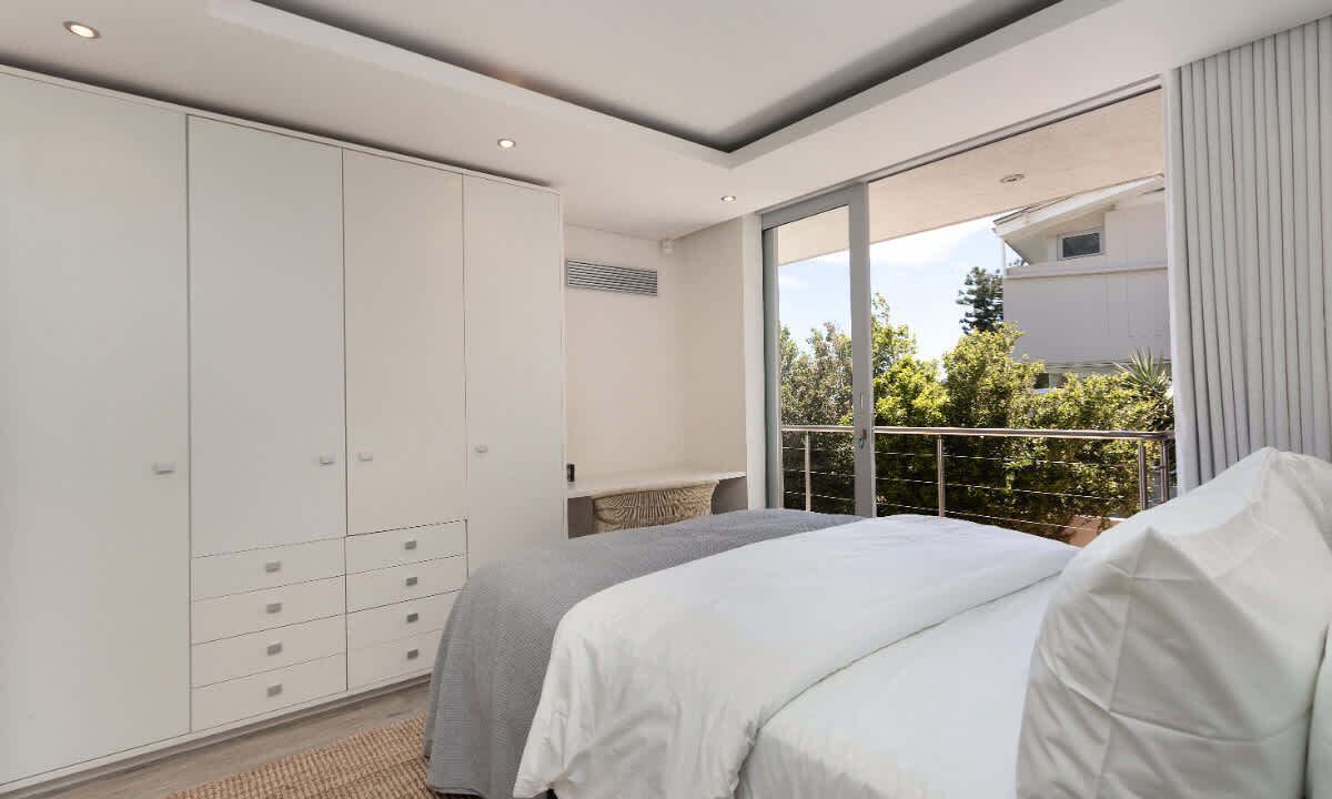 Photo of Bedroom in Camps Bay