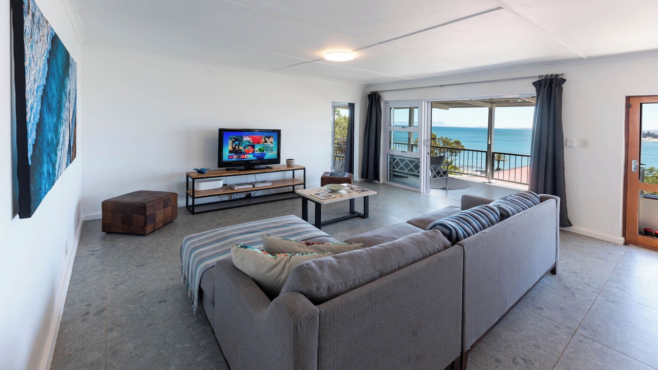 Photo of Livingroom in Gordons Bay Central