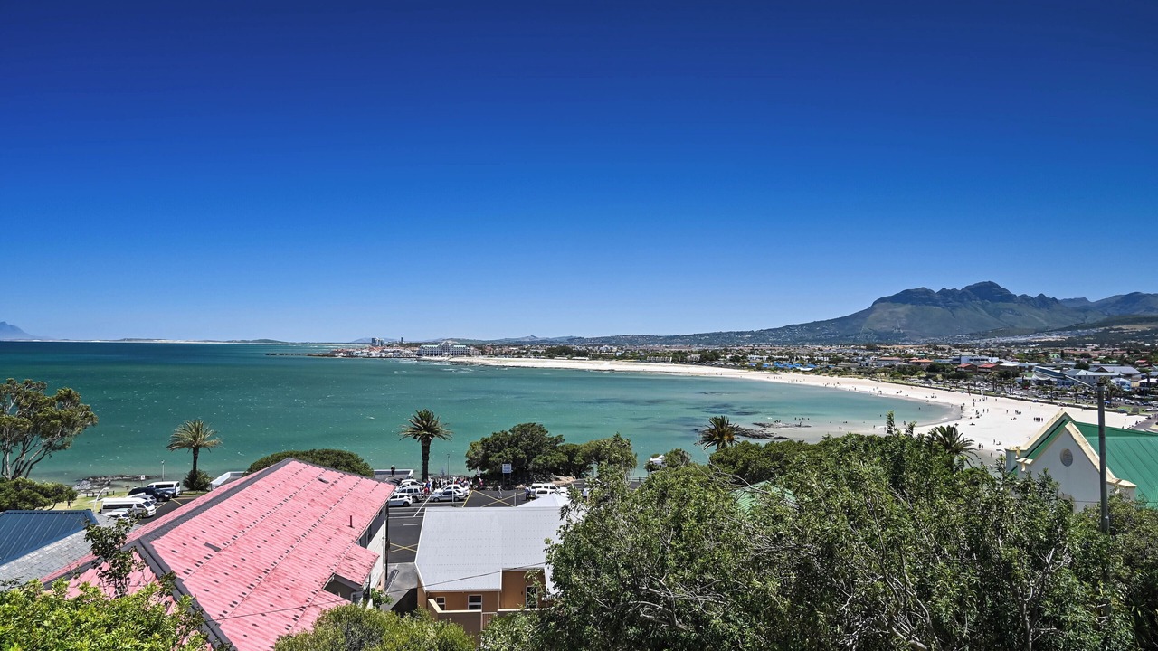 Photo of Others in Gordons Bay Central