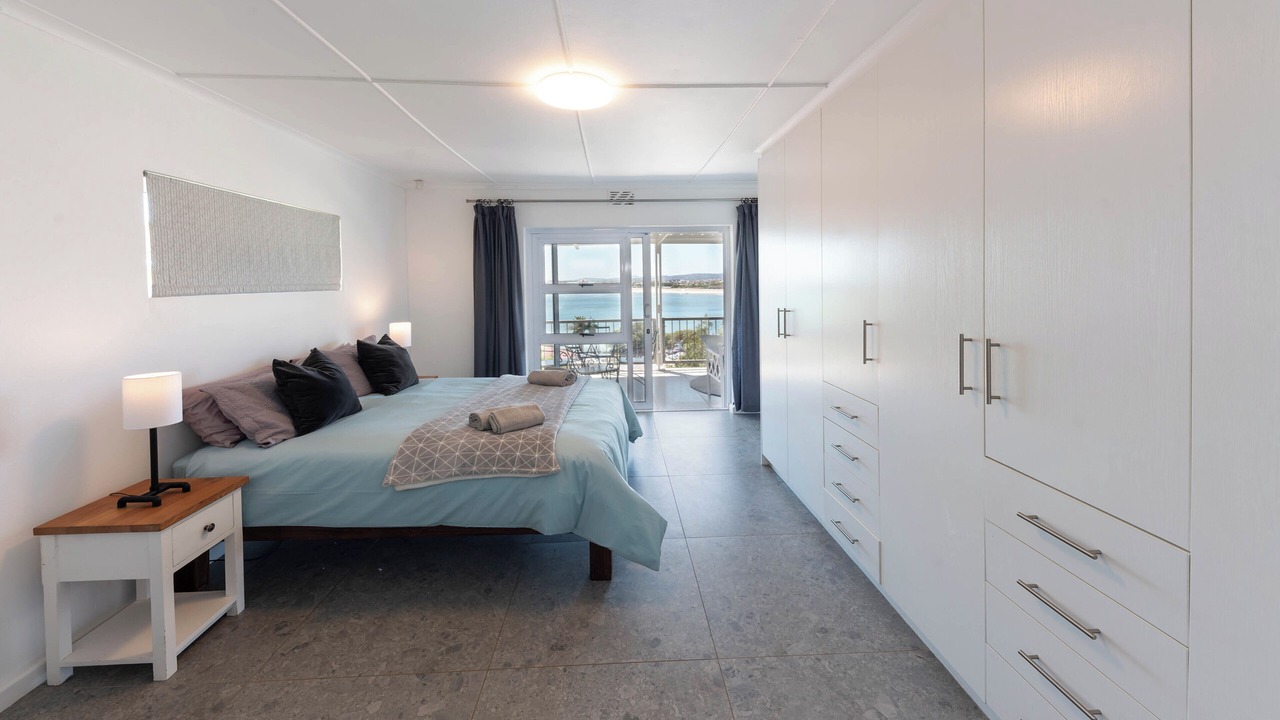 Photo of Bedroom in Gordons Bay Central
